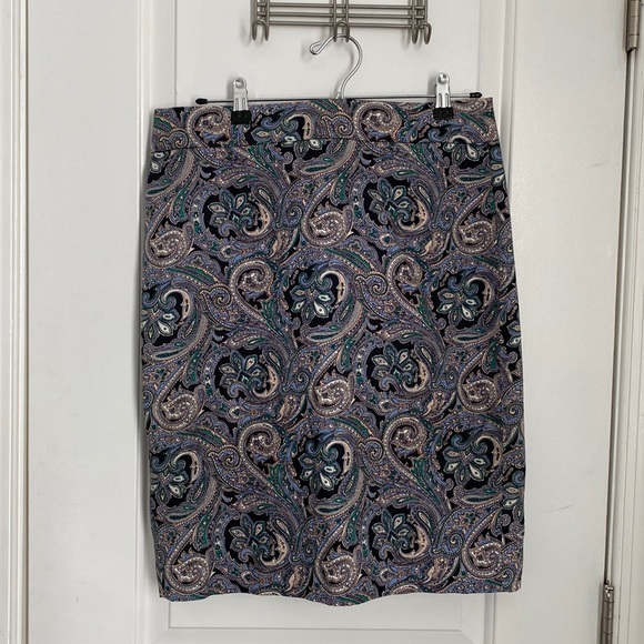 Ann Taylor Paisley Pencil Skirt - Picture 1 of 2